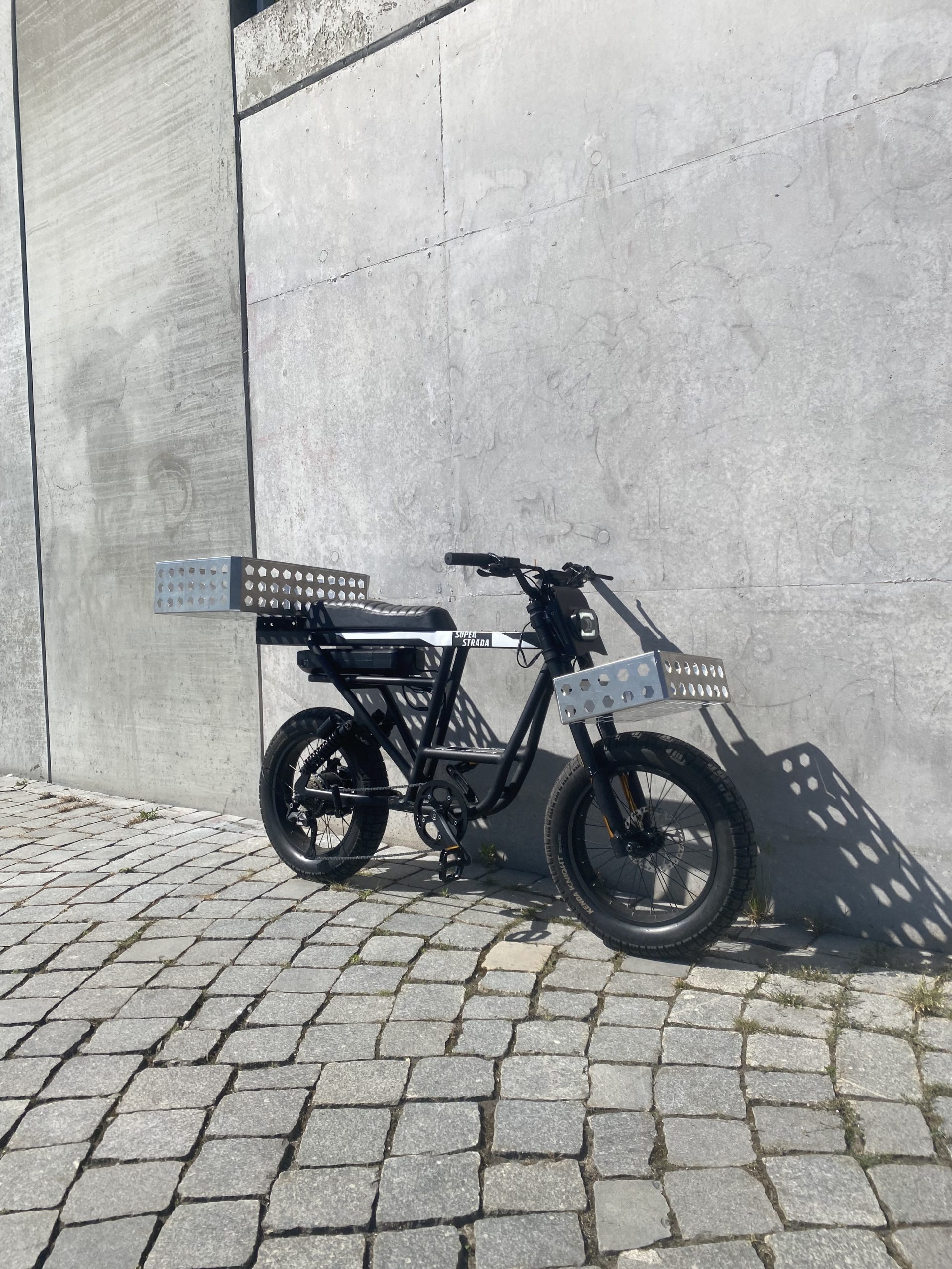 SUPER STRADA Dee Vee 1 - Image 2